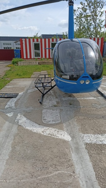 Багажник внешний подвесной для вертолета Robinson R44